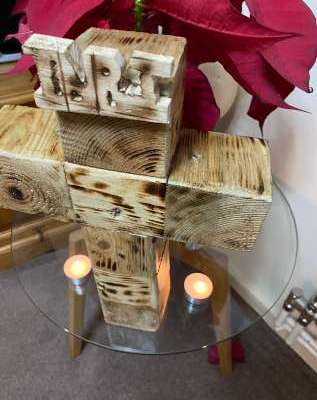 stand alone hand made&nbsp;crucifix