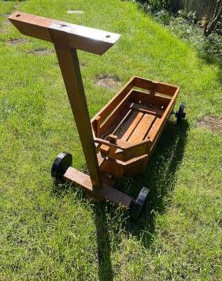 Trolley planter